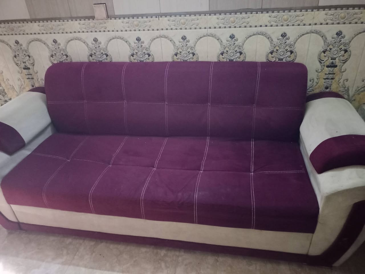 السلام عليكم تخم 10مقاعد درجه اولى بدون اي ظرر مكاني حي الجهاد السعر 250 الف ***********
