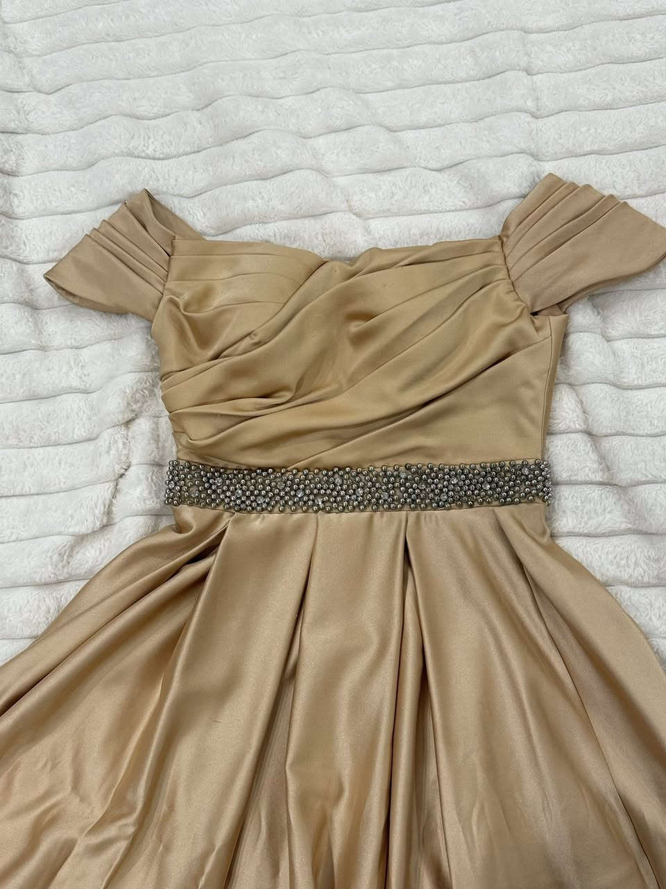 القياس 38 السعر خاص ملبوس مره وحده


**إذا كنت صاحب هذا الإعلان وتريد حذفه لأي سبب، رجاءا أرسل رسالة إلى الدعم الفني**