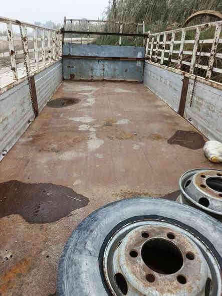 سلام عليكم للبيع بدي سته وربع رتفاع 60سعر 7ورقه وبي مجال مكان كوت رقم***********
