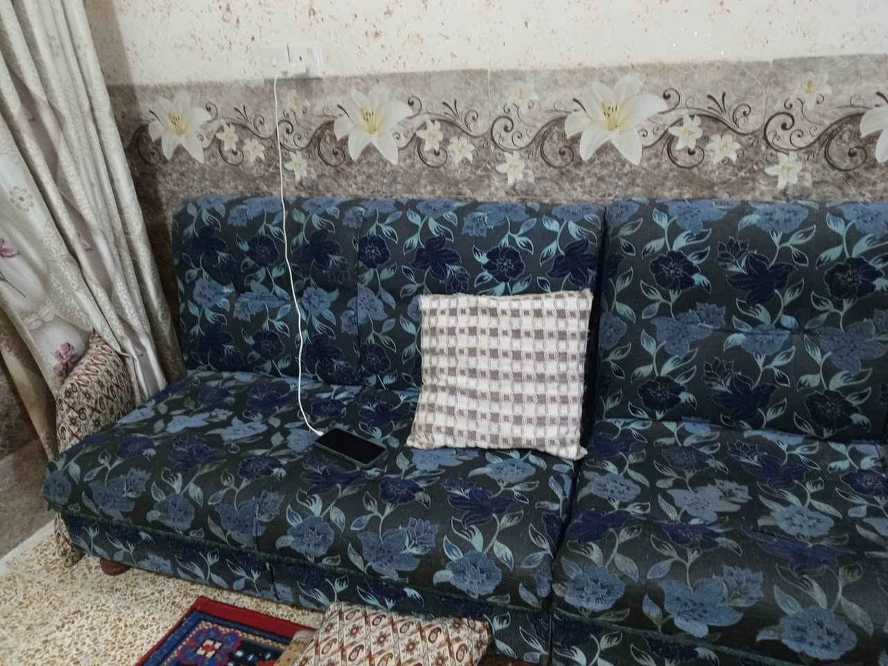 طخم عشر أمتار خشب درجه اولى اي استفسار والسعر على *********** المكان بالايسر
