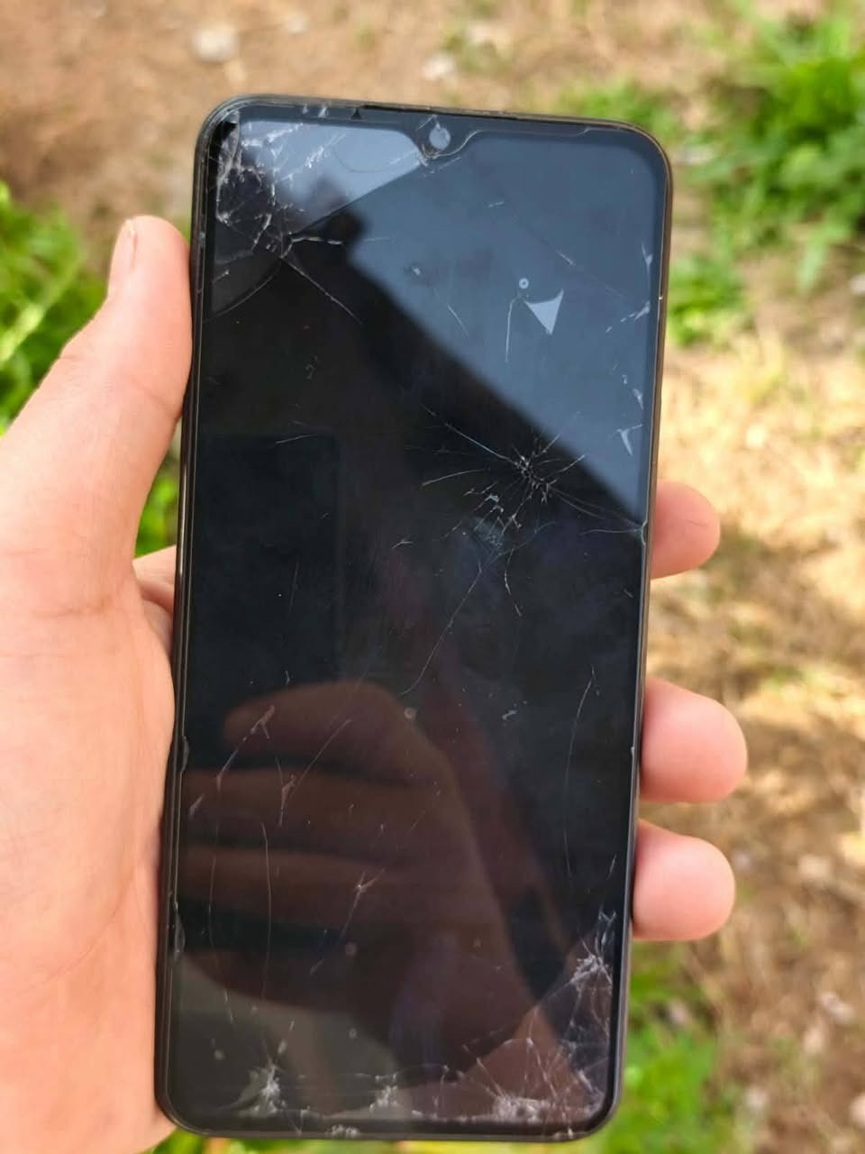 سلام عليكم
جهاز هونز اكس 8 الجهاز بي كسر بل شاشه جهاز شغال ذاكره 512 يشغل بل بوبجي 60فريم سماعه جديده ايسي جديد كامره شغاله بيهه بس فطور مكاني بغداد الحسينيه مال راشديه سعر خاص 😍


**إذا كنت صاحب هذا الإعلان وتريد حذفه لأي سبب، رجاءا أرسل رسالة إلى الدعم الفني**