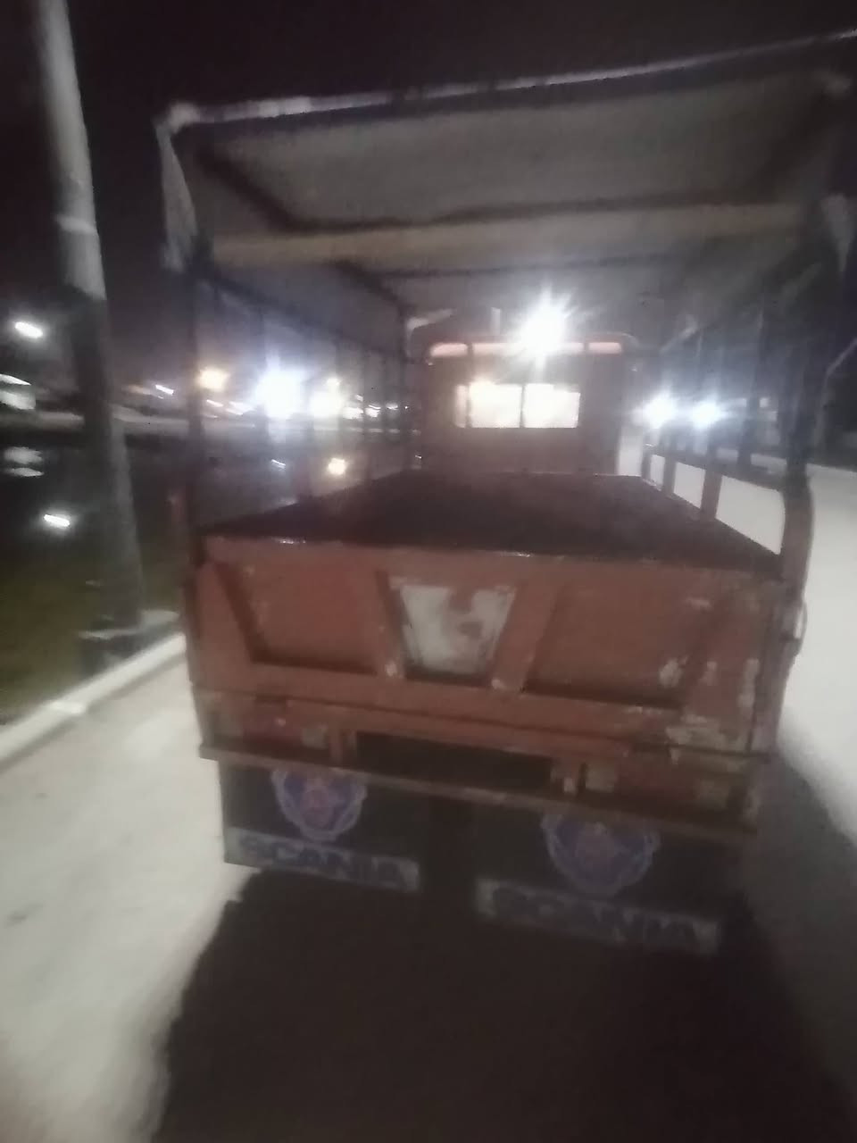 ستوته للبيع موديل 17 راعيها بسفان موجود باسمي ستوته حلوه نظيفه للحيمه ولا قياس  فيها محرك ستوته ستوته خير من الله تبخير بيها ستوته رايتها بواحد و200 وبيها مجال على البيع مراوس ما يخالف هذا رقم تليفوني انا بصره ***********
