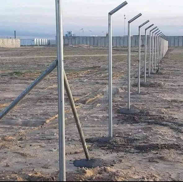 ***********🟣تعلن شركة النهرين لعمل اسيجة ال brc والملاعب ⁦🟣
🔻عن عمل ونصب جميع انواع اسيجة الBRC ⁦⛏️⁩
🔴مستعدون لتجهيز كافه الملاعب 
🔻وعن عمل جميع انواع الاسيجة العشبية الجميلة 🍀🍀
🔻سعر المتر من 6الف 💸الى 10الف 💸حسب الطلب وحسب نوع السيم ⁦⚒️⁩
🔻يوجد كادر مختص بالعمل 💪
🔻نعمل في كافة محافظات العراق 🚛⁦🚛
🔻للطلب او الاستفسار قم بمراسلة البيج او اتصل على الارقام ⁦⬇️⁩
*********** 📲
*********** 📲
