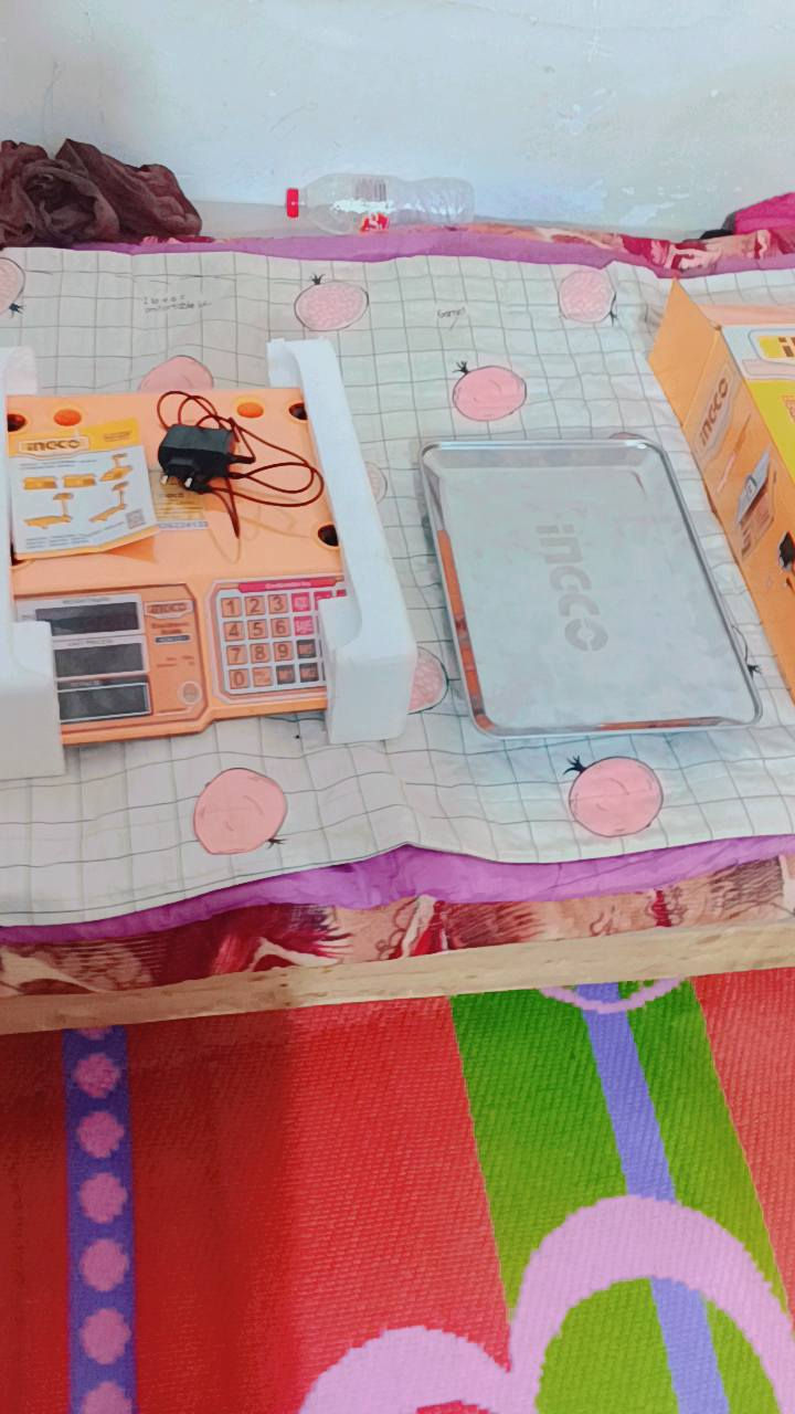 سلام عليكم عدي ميزان جديد ما مستخدم والله اشتريته استوني ٤٥ الف قفل ٤٠ الف النجف حي  الرقم ***********
