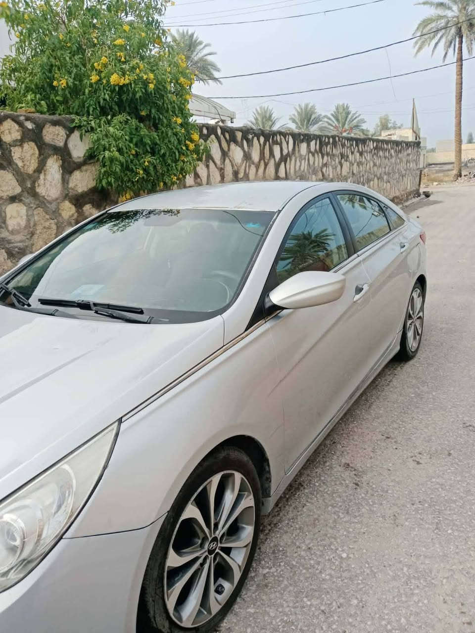 السلام عليكم شباب سوناتا2013وارد امريكي حادثه بنيد ودعاميه  وبسمي مداور ثاني يوم  وسونار موجود مرفق بلمنشور مال بيت استخدام شخصي فقط السعر 110 وبيه للشراي خابر وتدلل *********** لشاري فقط مكان الحله
