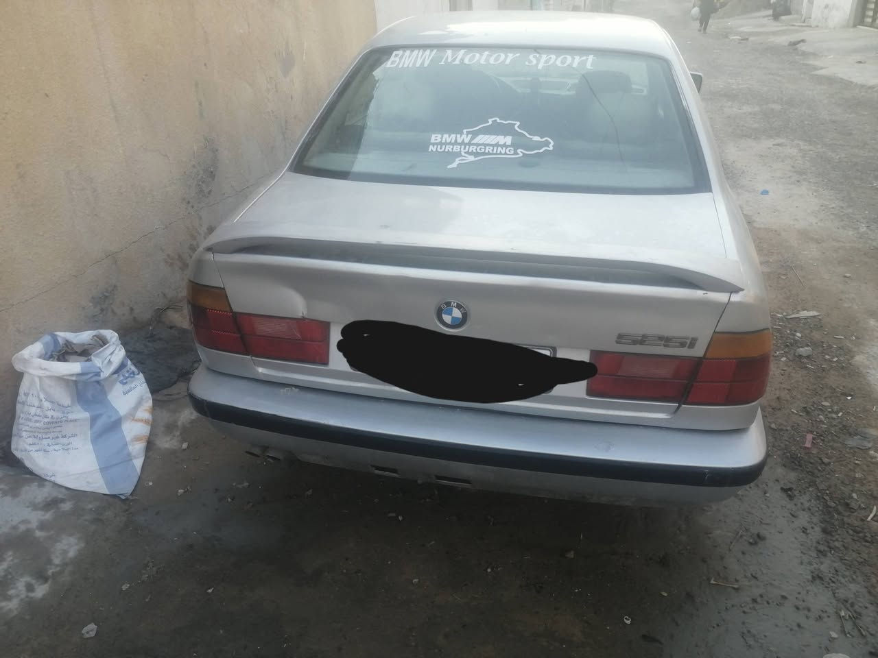 بيع سياره البي ام دبليو 520 موديل 91 بسعر 50 ورقه بيه مجال عنوان الزعفرانية ***********
