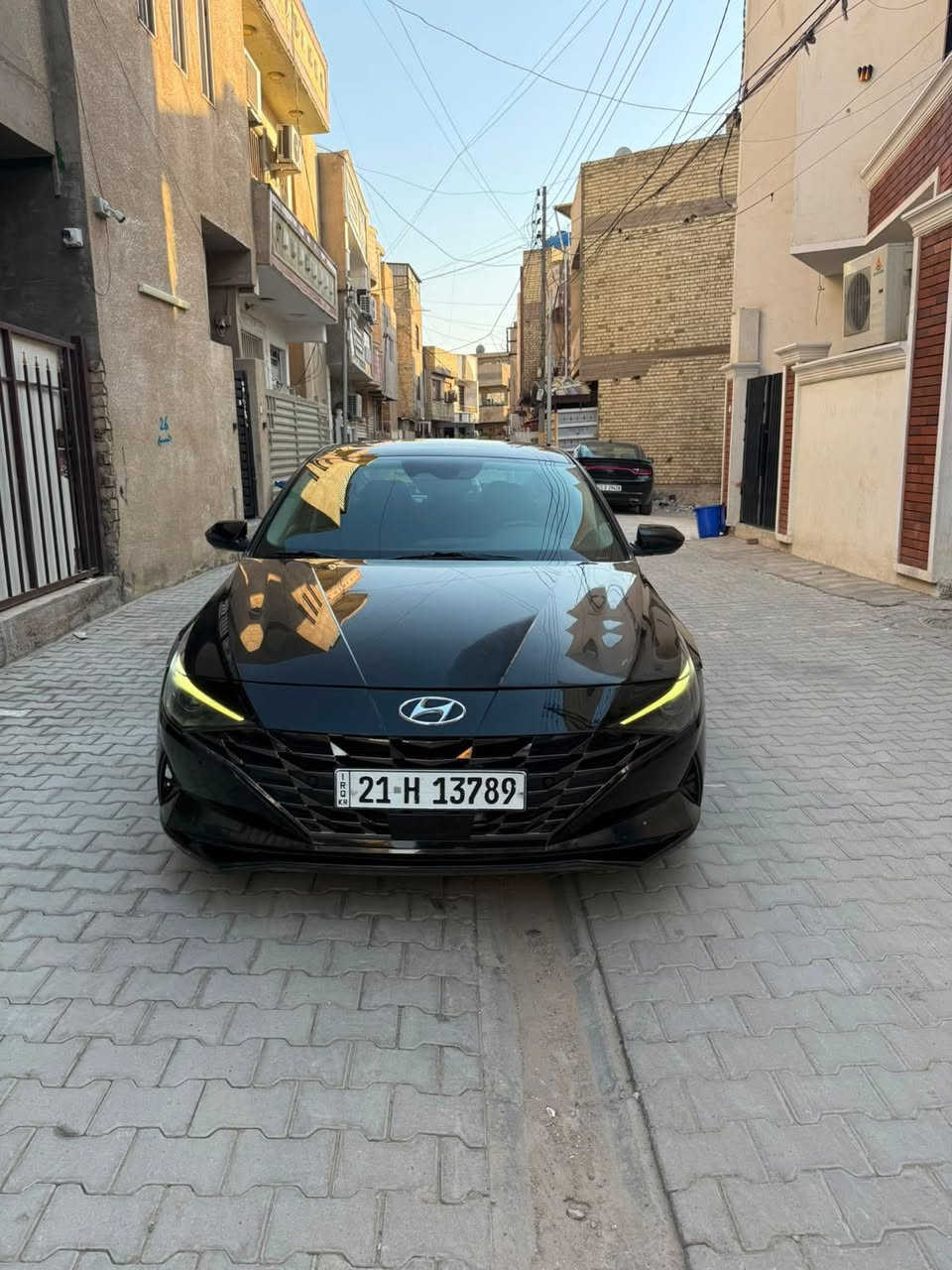 السلام عليكم النترا موديل 2021 لون اسود أمريكي ضرر بسيط نفس ماموضح بل صوره رقم سليمانية تحويل او وكالة السياره نضيفه مكفولة مكينة وكير  صدر جديد  مكان السياره بغداد 
*********** للاتصال
