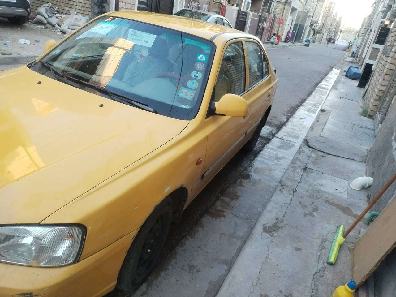 السلام عليكم للبيع فيرنا ٢٠١٤ السعر ٦٥ مكاني بغداد ***********
