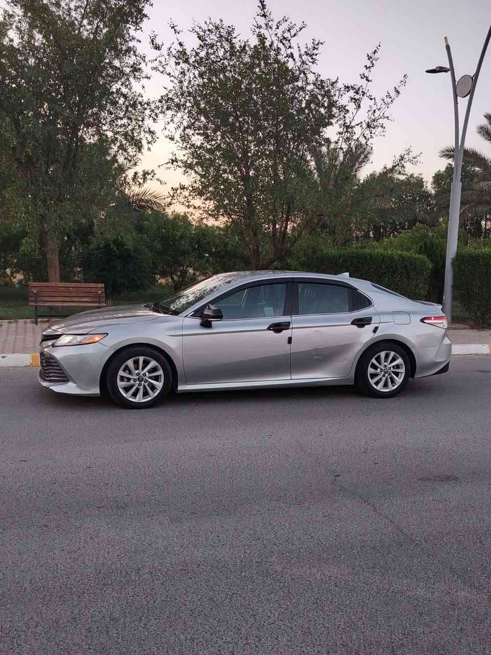 سلام عليكم كامري موديل 2018 أمريكي سعر 153فول مواصفات من عده الفتحه الفئه مالتها XLE صبغ بس بنيد بدون دواخل مكينه وكير وتبريد وتخم تاير وصدر كله شرط تحويل ثاني يوم سياره كلش جديده
السياره باسامينه ثاني يوم تحويل 
العنوان تكريت 
***********
سلام عليكم كامري موديل 2018 أمريكي سعر 153فول مواصفات من عده الفتحه الفئه مالتها XLE صبغ بس بنيد بدون دواخل مكينه وكير وتبريد وتخم تاير وصدر كله شرط تحويل ثاني يوم سياره كلش جديده
