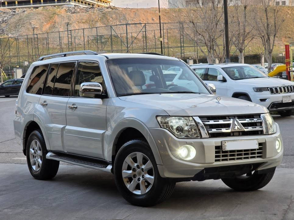 پاجیرۆ  ٢٠١٤  خلیجی فول مواسەفات ناوزەرد ئۆتۆماتیک وعادی سڵاید کوشن جلدوکارەبا شەش سیدی ئێمپریفایەر حاسەی پێشودواکامێرا سێ ڕیزکوشن تەبریدمەرکەزی سەلاجە لایت زینۆن ( تەنهادووپارچەیم بۆیاخ کردووەلەسەرتێزاب هیچ دعموولێدراوی نییەبەشەرتی فەحس ) ڕەقەم سلێمانی بەناوی خۆمەوەیە ( مەکینە شەش بستۆن ٣٥٠٠ ) گێڕوومەکینەوتحویل وغەرامەبەشەرت سیعری  💰 ١٤٨ 💰 گەڵاومعامەلەیەکی زۆر زۆرکەم لەسلێمانیم گەڕەکی ڕاپەڕین..
☎️ *********** ☎️
☎️ *********** ☎️ السليمانية, العراق
