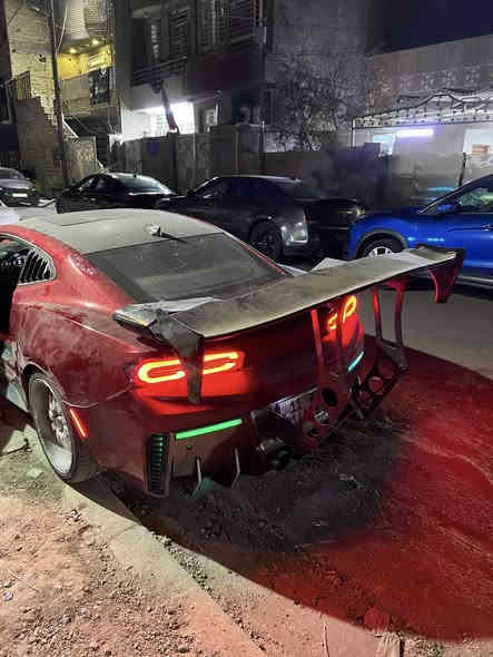 السلام عليكم 

للبيع – شفروليه كمارو 2016 LT3 (وارد أمريكي)

الوحيده بالعراق بتزويده

📸 صور الحادث مرفقة بالمنشور

✅ الحالة والفحص

 • بدون إيرباك

 • بدون دواخل

 • كير ومكينة مكفولة

 • شاصي لغد مكفول

📍 تفاصيل التسجيل

 • رقم بغداد / مشروع وطني

 • تحويل مباشر

🔹 المواصفات الأساسية

 • تشغيل بصمة + بصمة أبواب

 • تشغيل عن بُعد

 • فتحة سقف

 • كشنات جلد كهربائية (تدفئة + تبريد)

 • داتو شو أمامي

 • داخلية لون مشمشي

 • ماشية: 45,000 ميل فقط

 • محرك: V6 – 3600cc

 • رادار جانبي

 • شاشتين (شاشة ديجيتال + شاشة كبيرة)

 • كاميرا دوارة

 • فول تحكم ستيرن + شفتات ستيرن

 • بلوتوث + Apple CarPlay

✨ الإضافات والتزويد

 • شوتة K&N أصلية

 • هدرز

 • بَنيد كاربون فايبر

 • دركة RPM كاربون فايبر

 • جناح كاربون فايبر

 • مري باتمان كاربون فايبر

 • داخلية كاملة كاربون فايبر

 • إنارة داخلية محيطية

 • جاملغات إشارة + LED

 • أمامي LED متغير الوان  

 • بك لايت سموكي

 • برمجة Cut Off

 • جهاز Flame Backfire (يطلق نار)

 • أكزوز كورسا X-Pipe

 • دعامية خلفية Forged Carbon تصميم كورفيت 

 • أكسل SS مقفول

 • كير SS

 • طلقات

 • ويل كب 20 إنج (Two Size)

 • جكات S3 (آخر إصدار)

 • شفقات جام Forged Carbon

 • يدات باب كاربون فايبر

 • ✅ السيارة فول تزويد بالكامل

📞 للتواصل والاستفسار

***********

📍 بغداد – الدولعي
