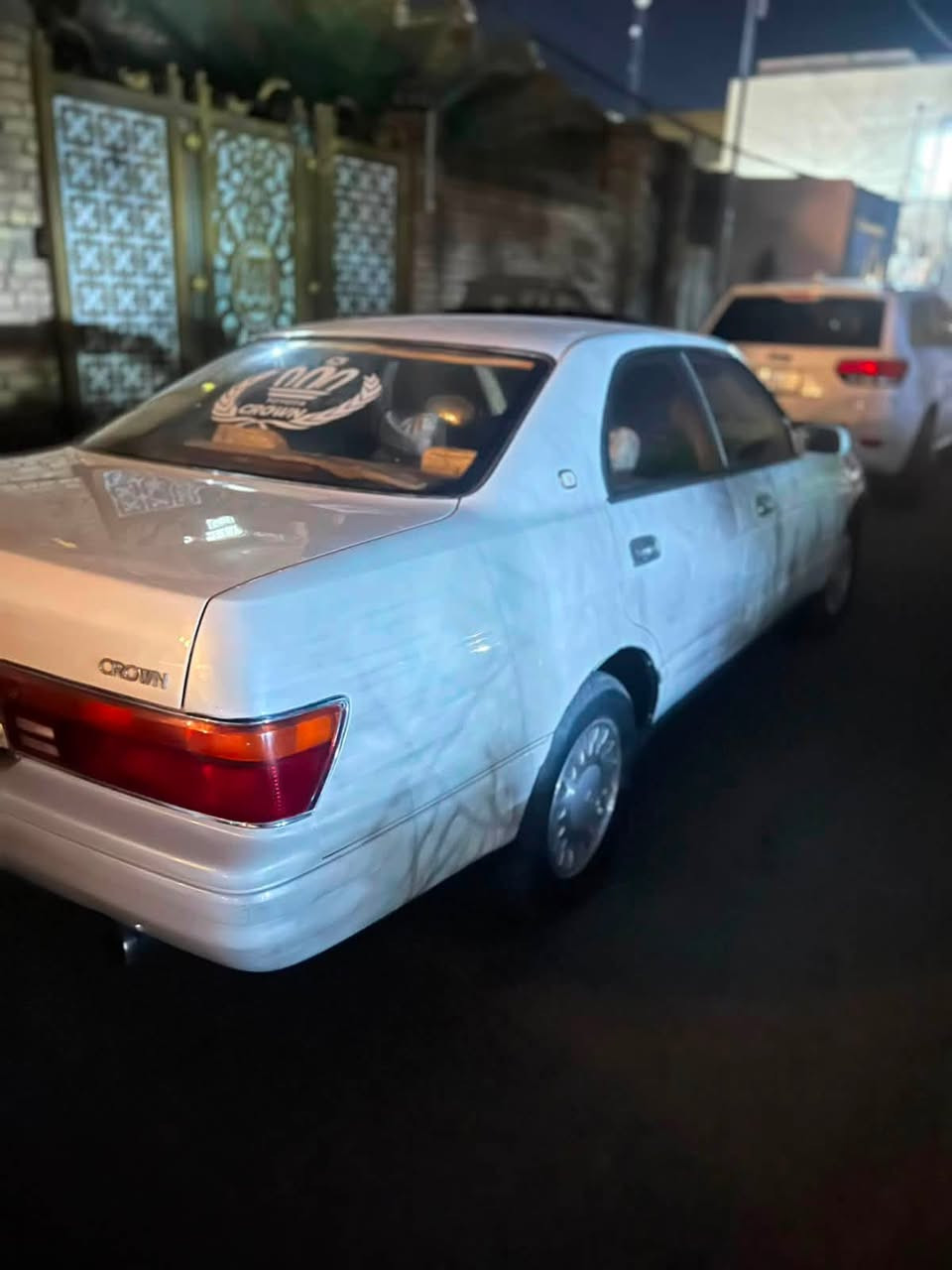 السلام عليكم 
بطه منفصل موديل 93 رقم بابل تحويل ثاني يوم سنويه لحد 2027 مكفوله من الضربه و نقل جثه و الكص تجديد صبغ فقط مكينه و تبريد و كامره خلفيه و شاشه مكفول .فقط الكير النمره الثالثه ما تنمر 
عنوانه واسط الكوت مركز المدينه 
والشراي بي خير ويدلل اخوان الاستفسار الاتصال على صاحب السياره 
مكلف بالنشر وهذا رقم راعيهه *********** 
السياره نصبتها وصبغتها درجه اولى وكاعده السياره وتجي تفحص وتقتنع وبل عافيه على الطرفين البايع والمشتري .
