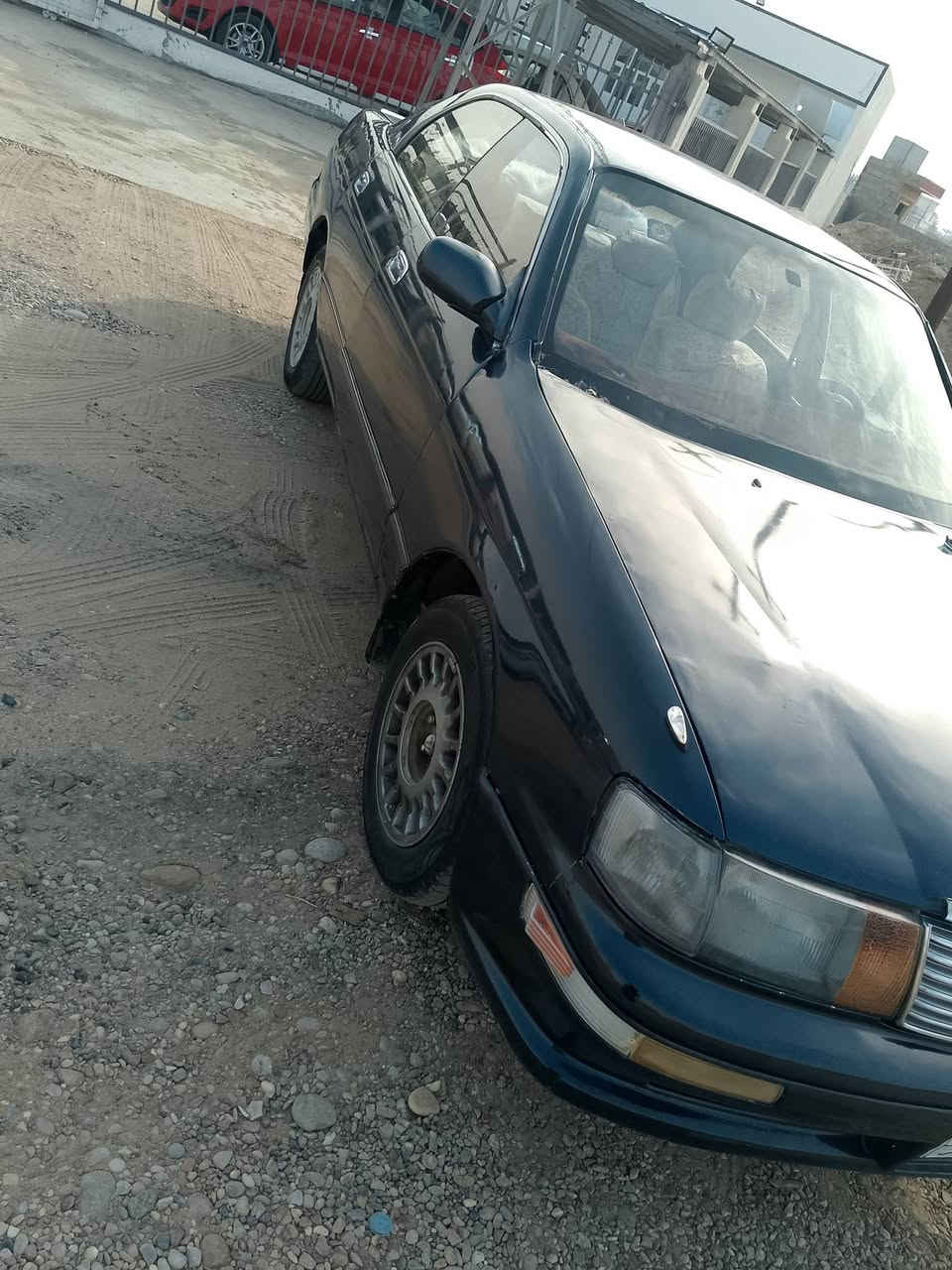 يالله سياره بطه مفصول كير ومحرك وحداديه مكفولة تخم تاير جديد سنويه صاقطه مصبوغة جماليه تحويل مباشر السعر ٥٥ وبيها مجال مكان السياره الضلوعيه ***********
