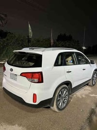 سورنتو 2014 وارد خليجي 4 سلندر محرك دوش ماشية 105 ألف السعر 175 ورقة ل...