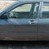 لانسر موديل 2010  ميكينه وگير وحداديه كفاله  اما گشر بيها شويا تكحيلات...