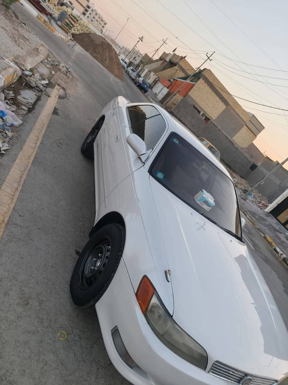 سلام عليكم مارك نفخ للبيع رقم ديالئ بسمي كيرومكينه ونجي حاويه تبريد ثلج مال ملكه تخم كهربائيات صدر خلفي امامي جديد تخم تاير  سياره جاهزه للستفسار *********** مكان سياره واسط الصويره

