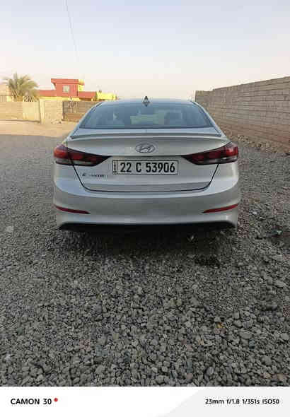 لنترا موديل 2017 حجم ٢٠ دوش
رقم اربيل هزة جديد سنويه جديدة 
محرك گير شرط.. بيها. طخة صغيرة  بالحوض مال اسبير
و٣ قطع صبغ.. بونيد. وجنطة وجاملق امامي.. 
السعر ١٢٣ وبيها مجال 
شرعي بالموصل وشرط التحويل
 للاستفسار مكتب الاصحاب في منطقة اسكي موصل 
***********
***********
