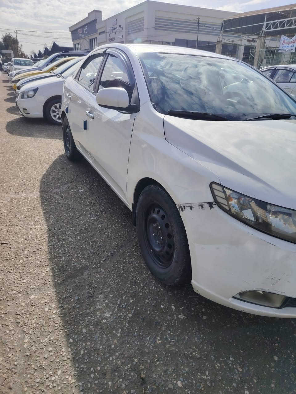 كيا سيراتو 2011 رقم اربيل  سنويه صارلها 4 اشهر ساقطه شرط التحويل ضرر بوند وچاملغ بوند مبدل اصلي بدون صبغ وچاملغ اصلي صاحبها بلموصل عندي وكاله عامه و كابون بانزين بيها وبيها منضومة غاز ايطاليه السعر 97 $  *********** //***********
