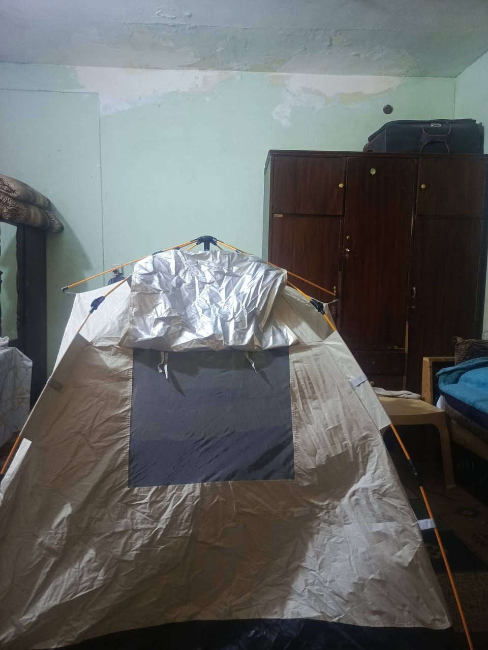 خيمة أمزون أوربي بهذة الشكل بابين وناموسيات 4 يجي وياها اوتاد تثبيت وحبل تكفي نفرين ب 30 الف وتوصيل 5 داخل بغداد


**إذا كنت صاحب هذا الإعلان وتريد حذفه لأي سبب، رجاءا أرسل رسالة إلى الدعم الفني**