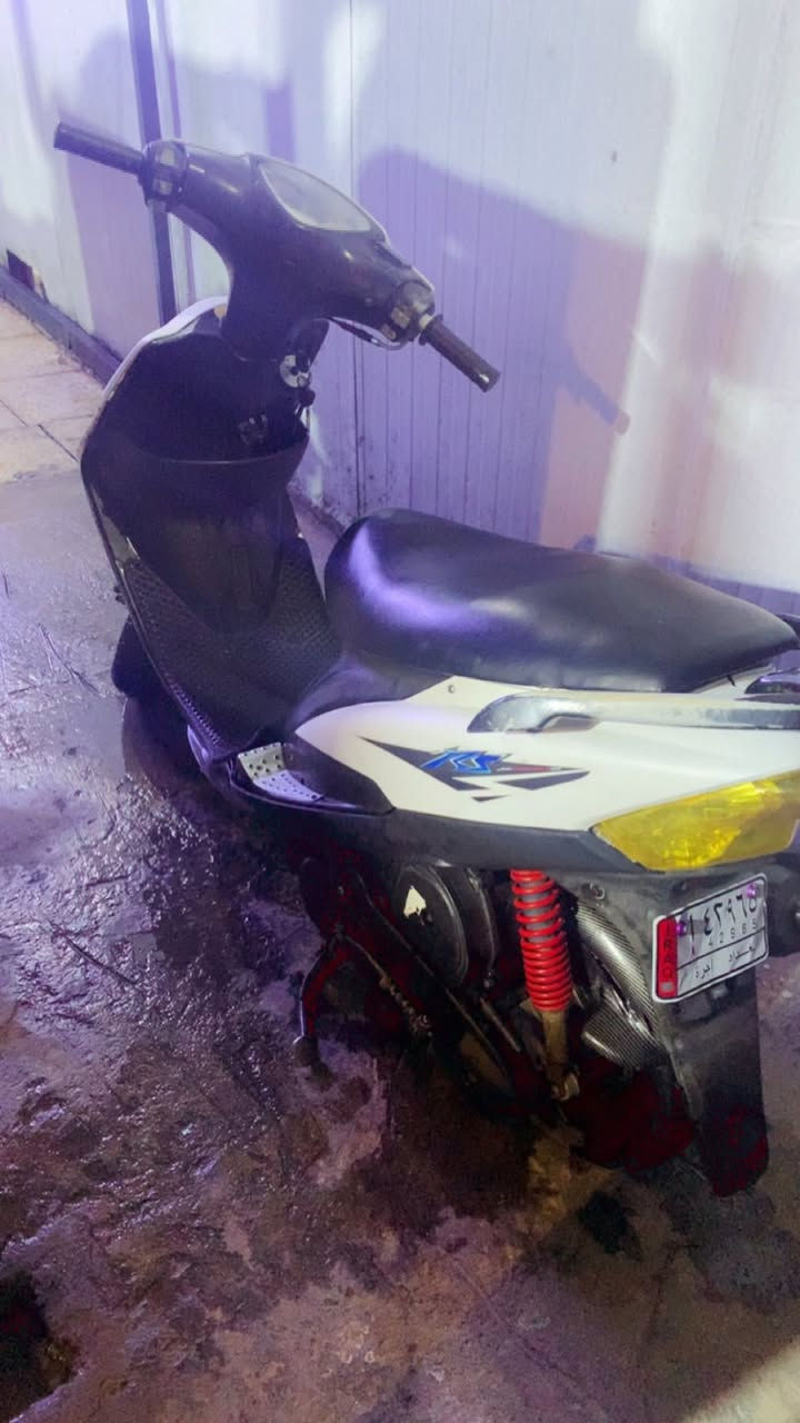 سلام عليكم دراجه ماكس للبيع بوشه 55 دراجه شلعه ومعدل تخبل تجي وتشوفها مكان بغداد *********** السعر خاص
