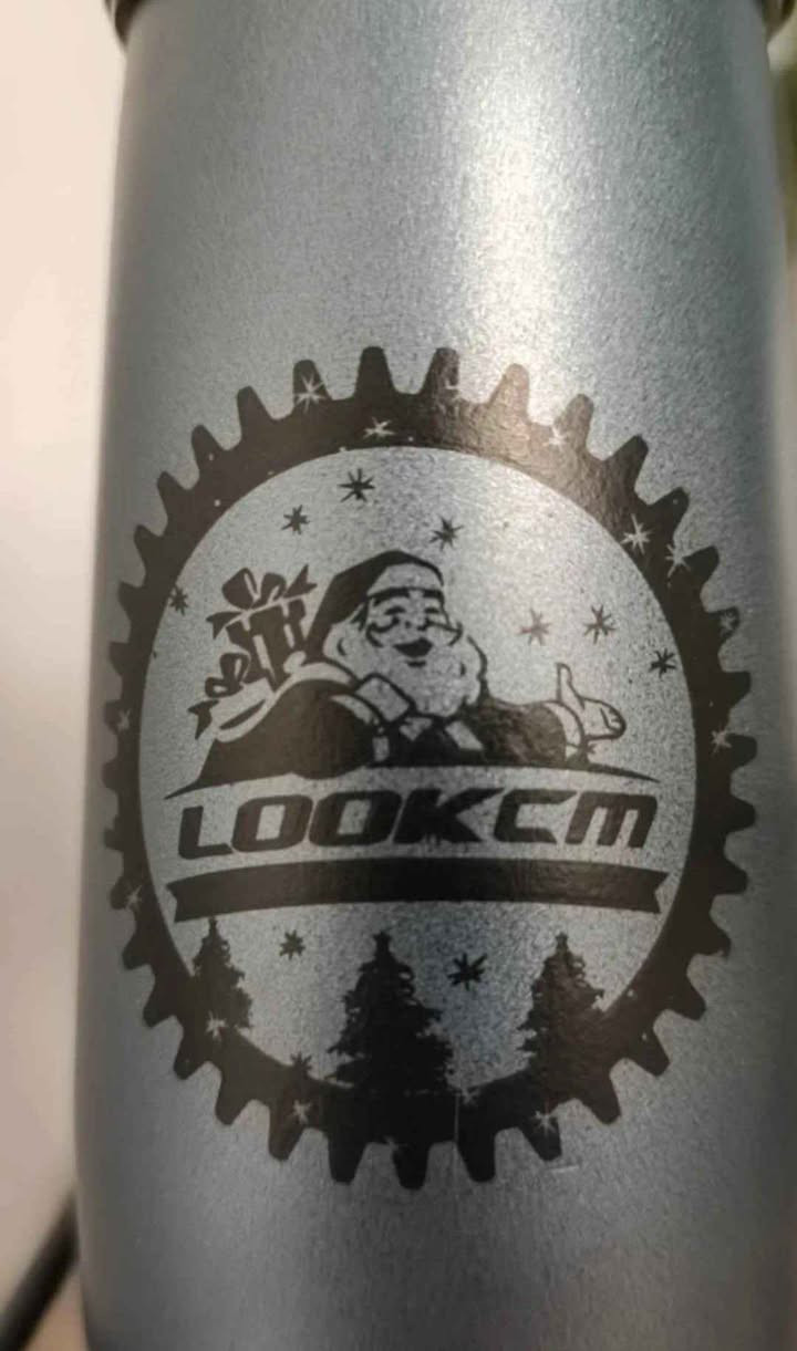 بايسكل ماركة LOOK CM
شركة فرنسي 🇫🇷

بايسكل بعدها جديدة 💯

حجم ٢٦ 

السستم امامي ٣

السستم خلفي ٧ 

بايسكل جبلي 

ضمان ماكو 

السعر 255 ألف

توصيل 5 ألف لجميع محافظات

***********
*********** أربيل, العراق
