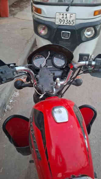 سلام عليكم 
بوكسر موديل : (21)
دراجه خير من الله لا تنقيص ولا تبخير بال واقع احلا من الصور
اوراق استنساخ تكدر ترقم بس تسوي بلاغ (مدفوعه كمرك) 

تواصل واتساب فقط
***********

سعر : 1300 او بيه مجال
