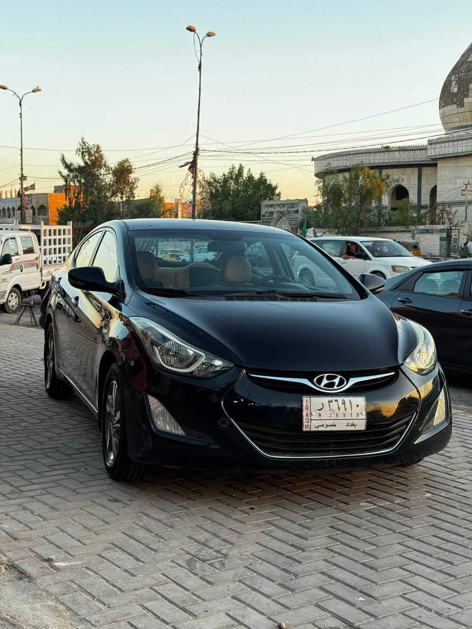 هونداي النترا خليجي موديل 2015 رقم بغداد
مكفولة من الضربة ولصبغ ولتبديل 
فقط طخات بسيطه

مواصفات عاديه 

محرك وكير مكفولات بلاديات ممفتوحات ع وضع الشركة 

تبريد ثلج قطعتين

السعر 105$ 

***********
