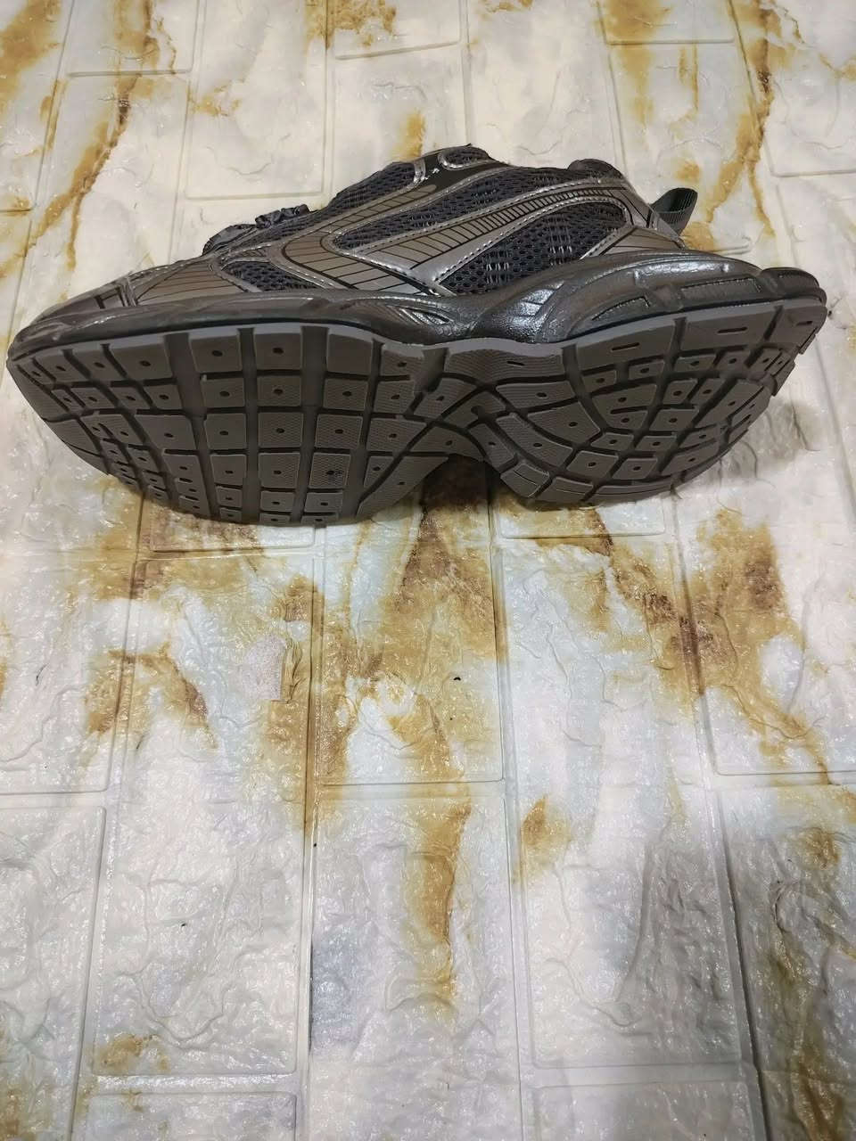 بلنسياكه قياس 41 يوجد توصيل


**إذا كنت صاحب هذا الإعلان وتريد حذفه لأي سبب، رجاءا أرسل رسالة إلى الدعم الفني**