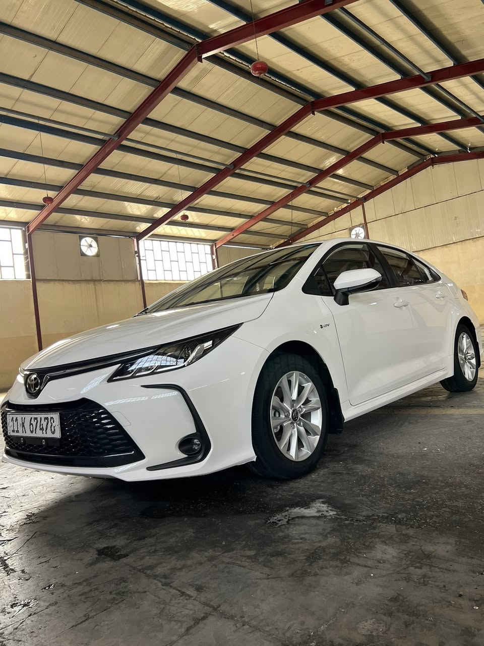 سلام عليكم كورلا هايبرد 2025 سياره كفاله بيها Pdrبس رقم بغداد بسمي هـ***********
