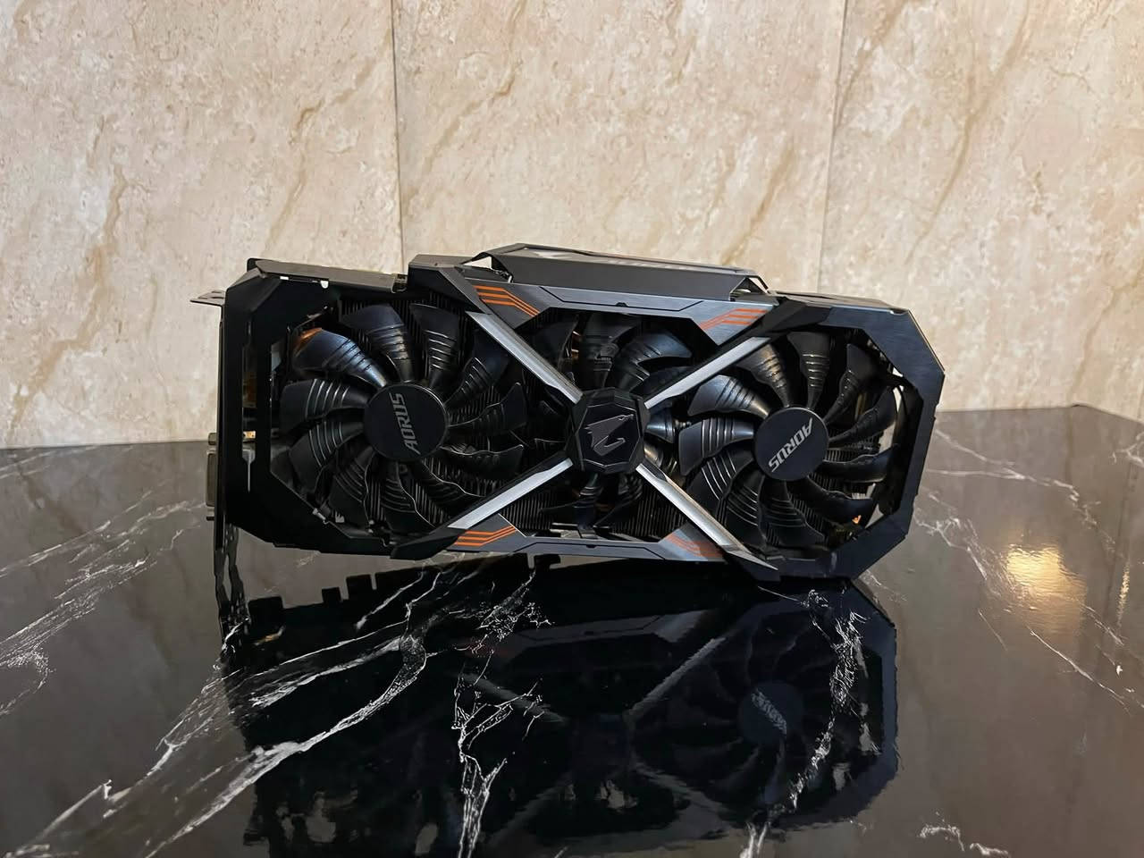 السلام عليكم كرت GTX 1080 ti Aorus Xtreme للبيع انطو سعر Edition 11gb


**إذا كنت صاحب هذا الإعلان وتريد حذفه لأي سبب، رجاءا أرسل رسالة إلى الدعم الفني**