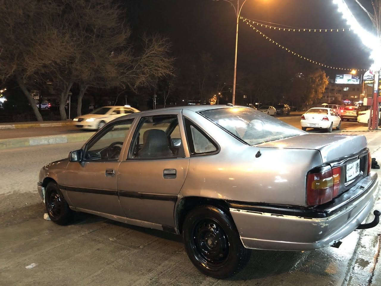 اوپل فیکترا مەکینە 16پان پاوری بەهەمو شەرتیک ***********)***********سعر 16 گلا مەعامەلەیەکی برایانەئارم پلاستیکی سلیمانی بەشەرت ئەوەلیات تەقەو رەقەو توندو توڵی بەشەرت کارەبای کامل ایش ئەکات هیچ عەیبو عاری نیە دەعمو لیدراوی نیە سەیارەکە ماڵی دوستە بانزین زور زور کەم ئەخوات لی ئەحەسیتەوە . شوین سلیمانی بەروخسەتی ئادمینی 🌹
