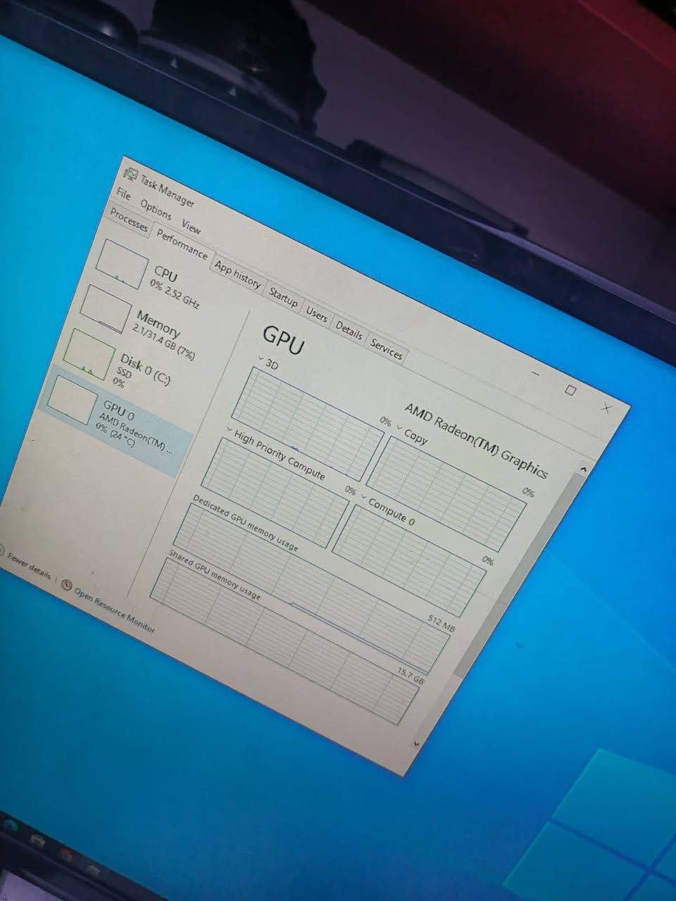 السلام عليكم تجميعه Pc مستعمل نضيف
تحتوي على كرت مدمج 
ملاحظة فقط كيس بدون شاشه 
السعر 580 الف 

RYZEN.5.5600G
MB.B450M S2H GIGABYTE
RAM 32. 3200 HZ
AMD Radeon Vega Graphics
SSD.M.2 256 GB
PSU.650.W MASS
CASE M07.MASS.4FAN 

ضمان 15 يوم
يوجد توصيل 🚗
اتصال ***********
واتساب ***********

