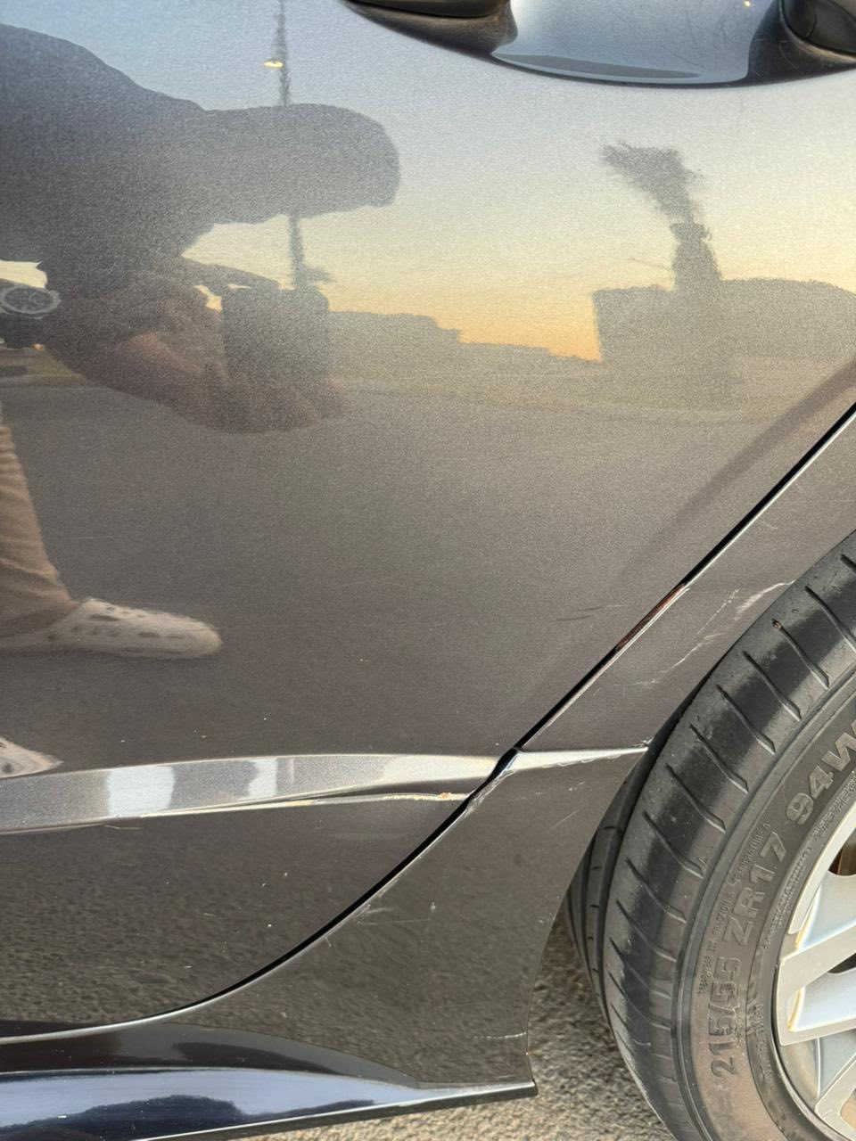 سوناتا ٢٠٢٠ ماشيه ١٠٩ كيلو متر للبيع السعر ١٥٨ وبيها مجال بسيط للاتصال على رقم الهاتف فقط *********** حادثها بنيد فقط ومبدل براكيت بدون شواصي ولغود
