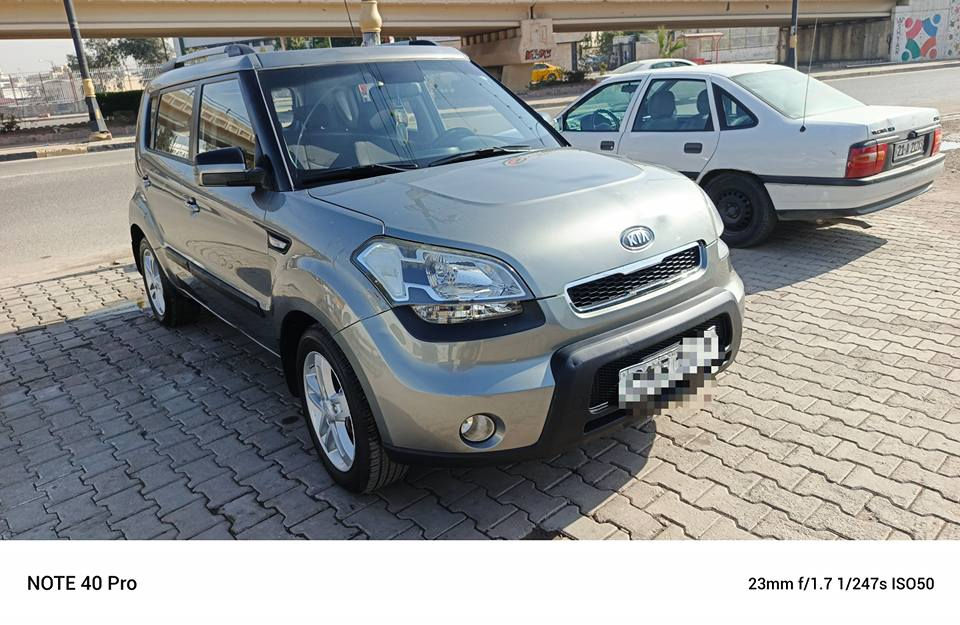 كيا صول موديل ٢٠٠١٢ خليجي كير عادي رقم سليماني بي بطاقة بنزين بي فقط بونيت صبغ بدون دواخل مابي أي نقص صدر أربع تايرات كلها جديد امسوي رقم جديد حد ٢٠٢٧ شرط تحويل ملاحظة تفاصيل  سعر ٨٨ روقةخابر ع رقم *********** مكان سيارة كركوك كركوك, العراق
