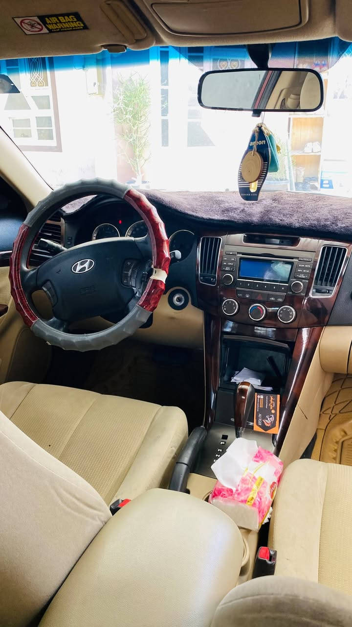 للبيع
سوناتا موديل ٢٠٠٩ رقم انكليزي جديد بسمي
سياره  مناقصه اي شي
مكانه ديالى شهربان
***********
