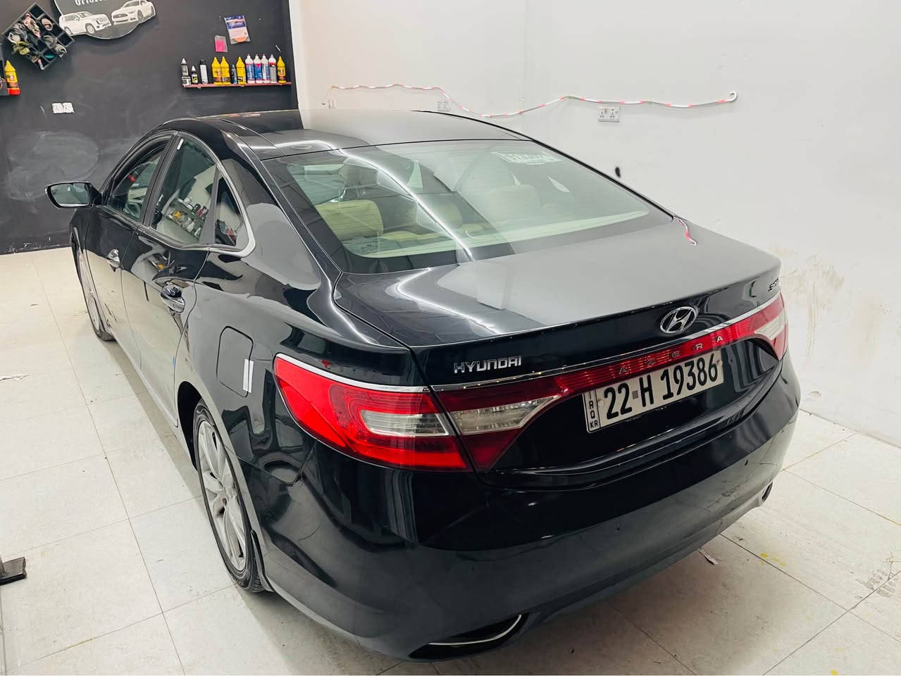 هوندای ازیرا 2011
خلیجی فول فول 
بصمە و پانوراما و پردات بیلادی 
سیارە بیها ضرر جاملخ صبخ و باب صبخ بدون دواخل 
گیر و محرك بشرط مامفتوح 
رقم و سنویە جدید 
سیارە حلوە بدون مصرف 
السعر خابر رقم 
*********** كركوك, العراق
