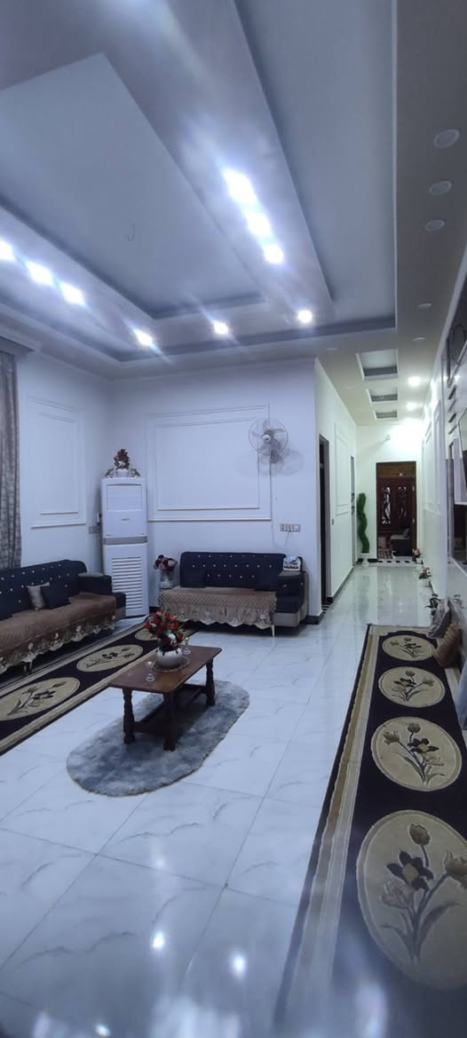 طابو صرف المساحة 200م مطلوب60 التسديدالشهري285 السعرباليد115مع المجال طابق واحدكونكريت مسلح سنة البناء2024 فول مواصفات غرفتين صالة استقبال مطبخ صحيات مناور كراج سيارة سطح الديوانية جلبيه قرب مدرسة الاكرمين مراسلة الصفحة او الاتصال لطفا ***********
