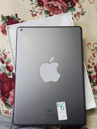 آيباد ٩ ٢٥٦ • نضيف • حي الشهداء