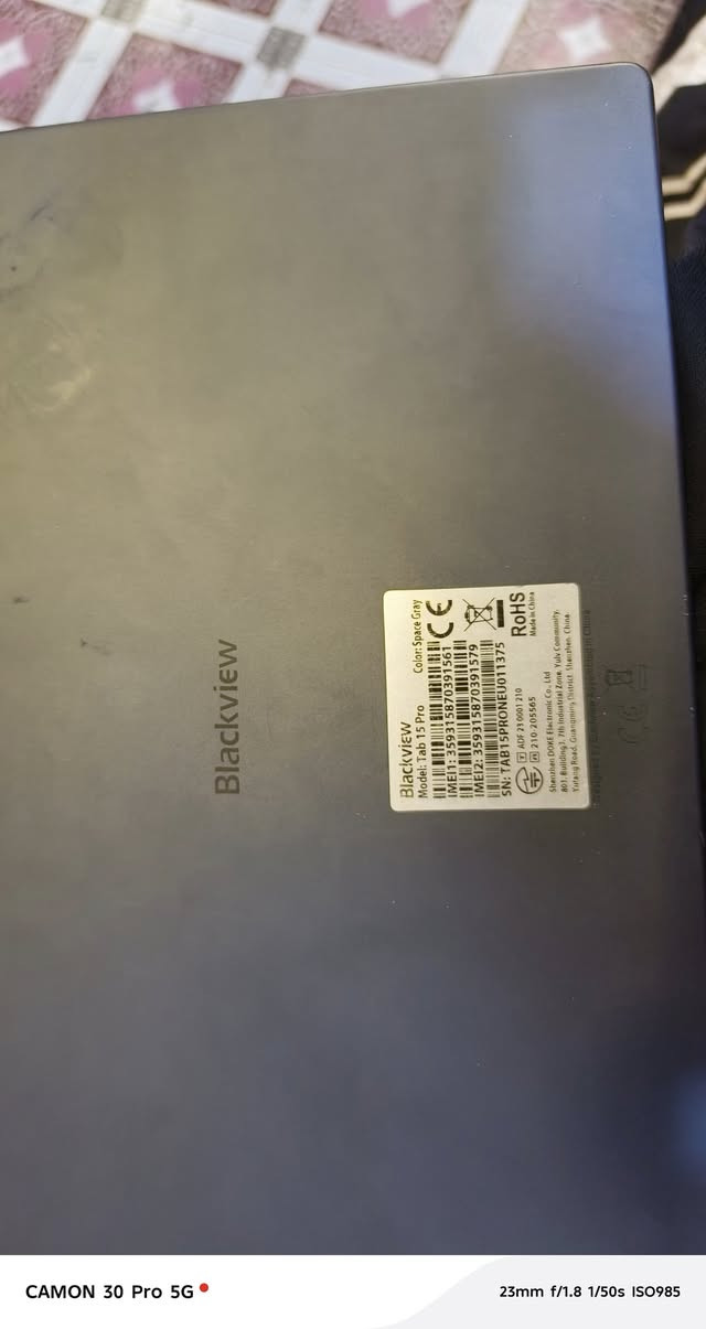 سلام عليكم شباب ايباد مستعمل للبيع بلاكفيو ذاكرة 256العشوايه 8‏‪***********‬‏واتساب
