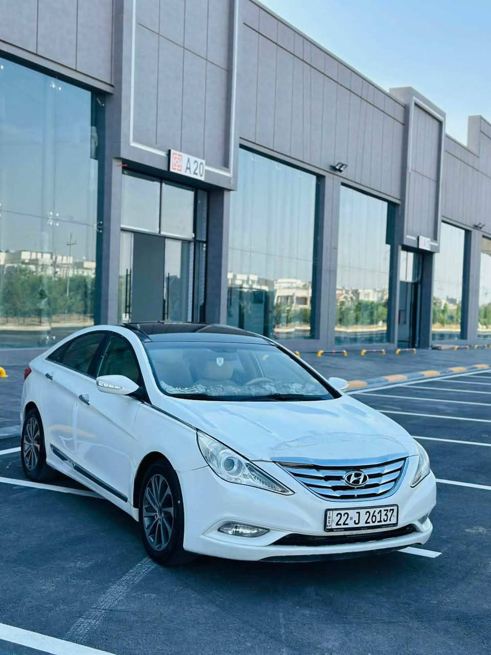 ‎هيونداي سوناتا..خليجي 2011
                                            Hyundai..Sonata2011 
سياره باسمي تحويل وكاله بشرط
‎.محرك 2400( محرك كبير المرغوب)
سقف اسود بانوراما
بصمة تشغيل + بصة دخول ابواب
تحكم ستيرن جهتين
كروس مثبت سرعة
حساس خلفي  
كير أتو +سپورت عادي
ويل كروم حجم 17
اشاير مري جانبي
مري جانبي شفط
..كير محرك شرط الفحص ..تايرات صدر كل جديد.  
سياره مصبوغ حزام بدون دواخل بدون ايرباك
مكان اربيل
السعر:88
رقم تلفون :*********** أربيل, العراق
