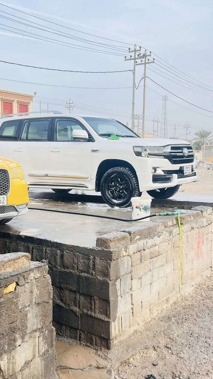 سلام عليكم لاندكروز 2013محدثه 2021 مصفحه بسم شريكه السعر 165 بيع مراوس عادي الستفسار ***********مكان بصره قضاء المدينه
