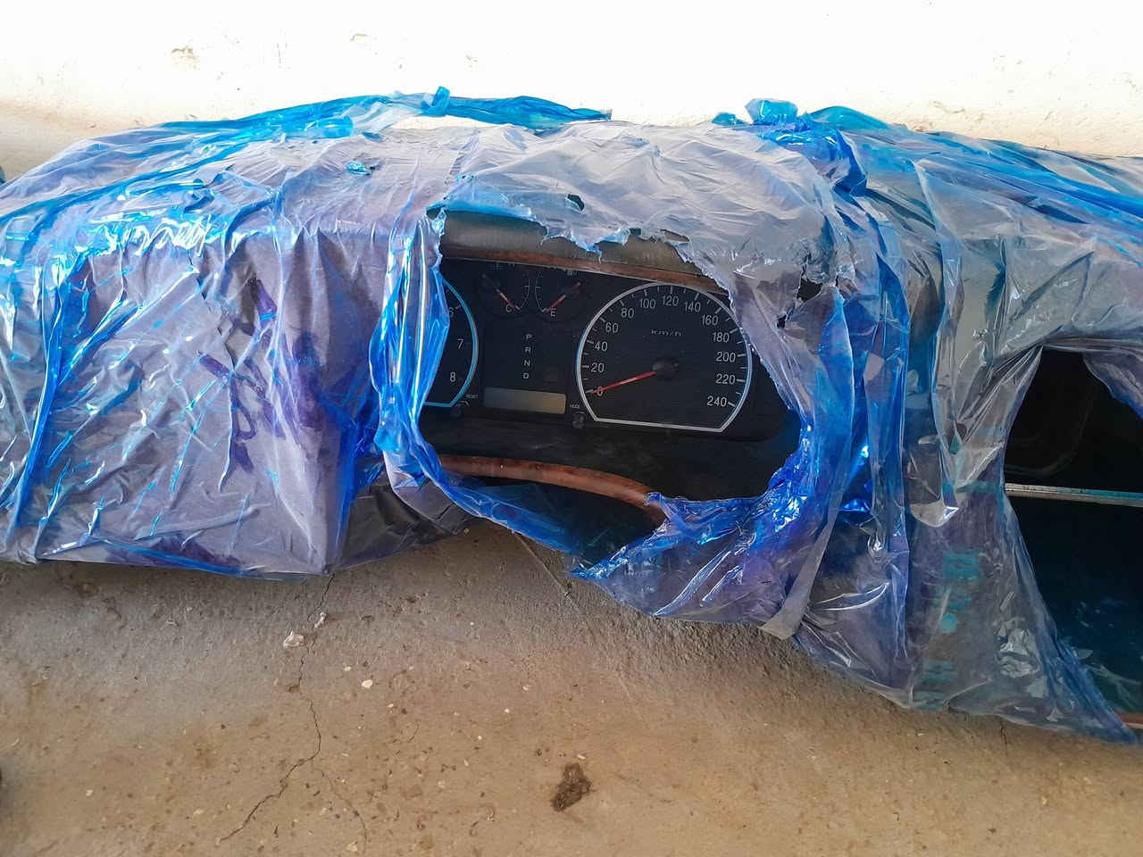 أدوات سوناتا وفود ومنغولي حاوية كوري
ديالى تقاطع القدس قرب جسر مشاة تقاطع السادة 
***********
***********
