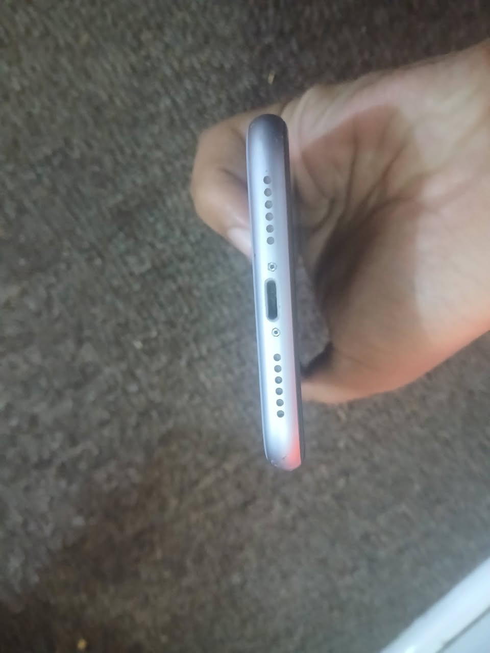 السلام عليكم
ايفون 11 للبيع 
ما مفتوح ولا مبدل بي برقي واحد 
اخو الجديد كلة شغال من الشاصي للشاصي 
للا سفسار المراسلة على هذا الحساب او الإتصال على الرقم 
***********
