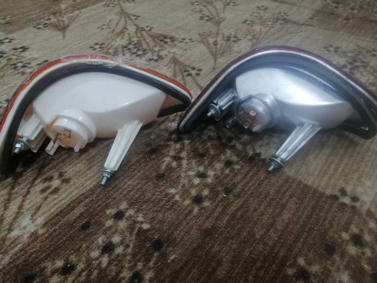 يوجد لدينا بك لايت مسبوشي ***********
