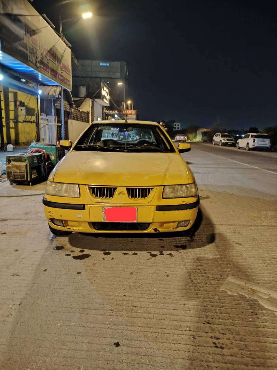 السلام عليكم سمند للبيع موديل 2012 مكينه بها خيط بخار هيا وغرامات على المشتري رقم احمر نجف راعيها يريد مداور مكان السياره نجف سعر 15 قفل ‏‪***********‬‏
