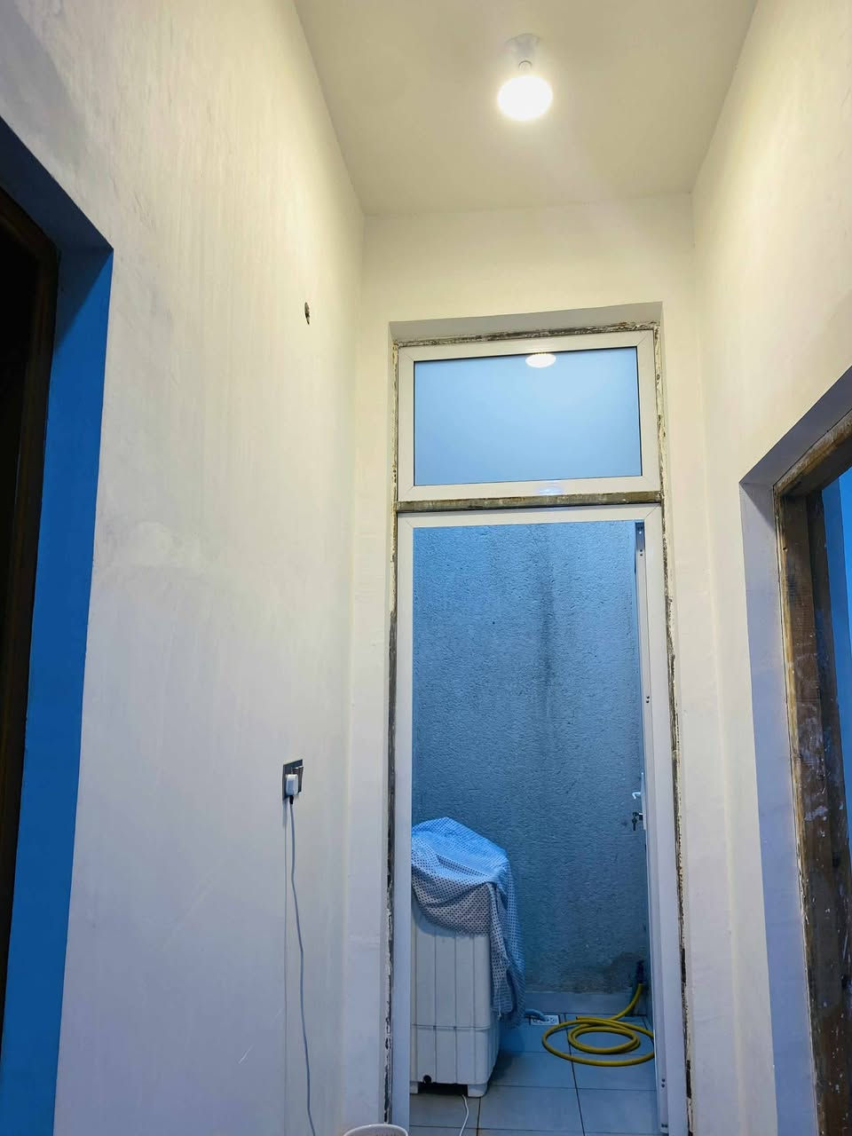 أعلان رقم (١٠٢٣)

🌺اللهم صل على محمد وال محمد 🌺
👈عرض اليوم لدى مكتبنا 👉
-----------.
بيت حديث في حي الجمهوري خلف المتنزه  نقص ارضيه فقط
يتكون من(( غرفتين صاله وصحيات مطبخ براني مناور2))    سنة البناء  2024
👈مساحة البيت 150 م 
👈السعر الكلي  133
👈مطلوب اسكان 48 ينزل من السعر الكلي
تنطي 85 نقد وباقي تسدد 
التسديد الشهري ٢٧٠الف دينار 

ــــــــــــــــــــــــــــــ

عمولة المكتب 
١% من البائع
١%من المشتري 

للاطلاع على عروضنا باستمرار اضغط على االرابط ادناه وكن ز👈⭐بون مقرب👇 وادعوا اصدقائك  https://www.facebook.com/share/QyfeNk5moeNRhhwa/?mibextid
الاتصال على الارقام التاليه 
***********
***********
🌹عنوان المكتب 🌹شارع بغداد مجاور ملعب السماوة الاولمبي و قرب مدرسة اوروك ومشتل النخيل وشركة (كي دي دي)
