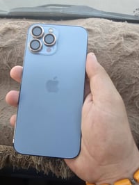 13برو ماكس  نموذج M ذاكرة 256.    07762258951 بطارية 83 مبدل شاشة والش...
