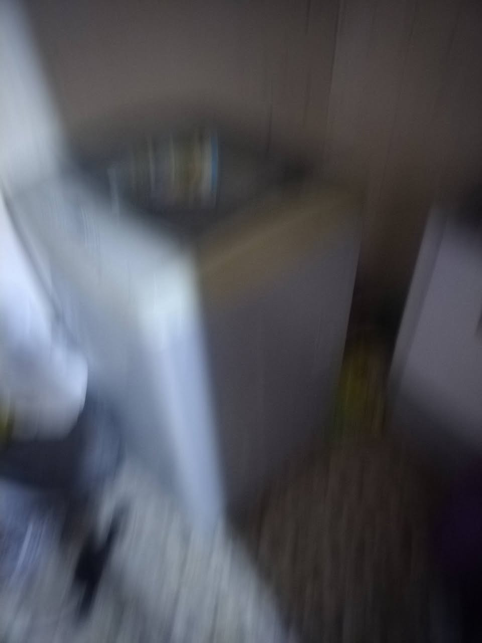 سلام عليكم مكوى للبيع المكان الدوره زراعي نسائم
نورفه غسالات عدد2
رقم الهاتف ***********
