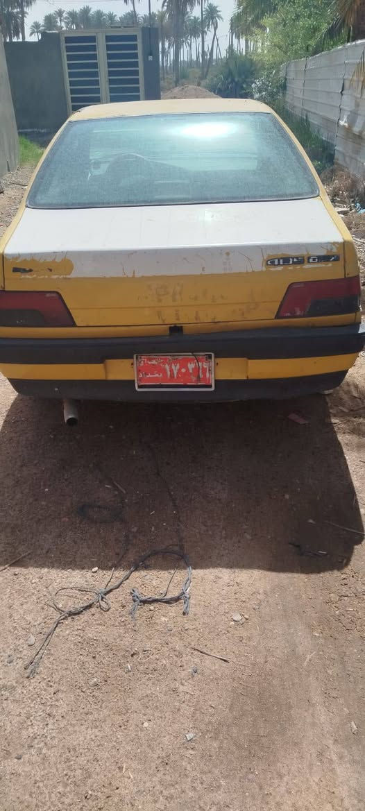 السلام عليكم 
بيجو 405 جيلكس موديل 2012 صدامي بغداد سنويه عظم مااندل راعيها مكينه وكير مكفولات تخم تاير ويل اسود ترايك 160 السعر 9 مكاني كوفه ***********
