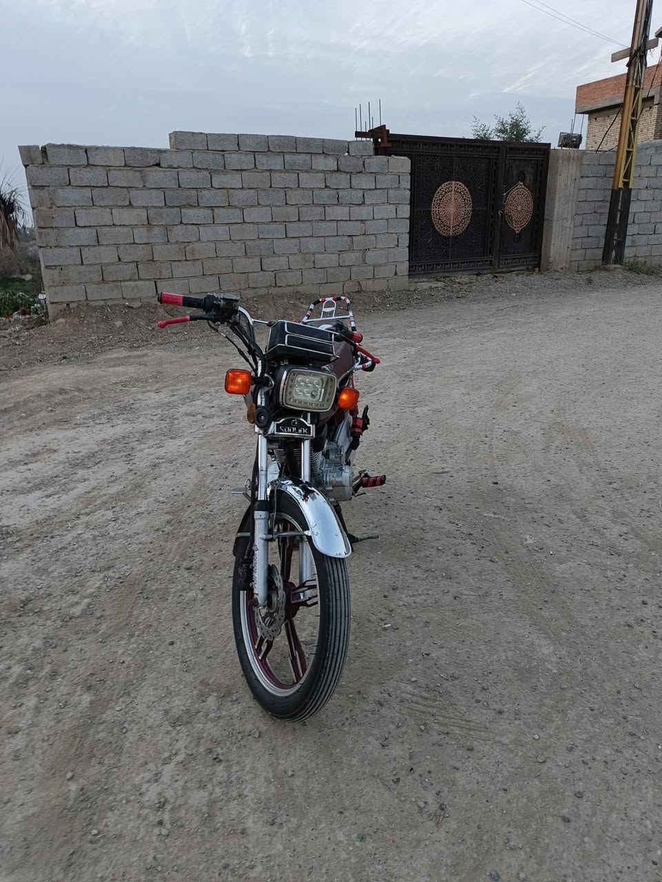 دراجه موديل22 مكفولة كفاله عامه خيط تبخير مابيها مكينه ما مفتوحه////***********🏍✈️
